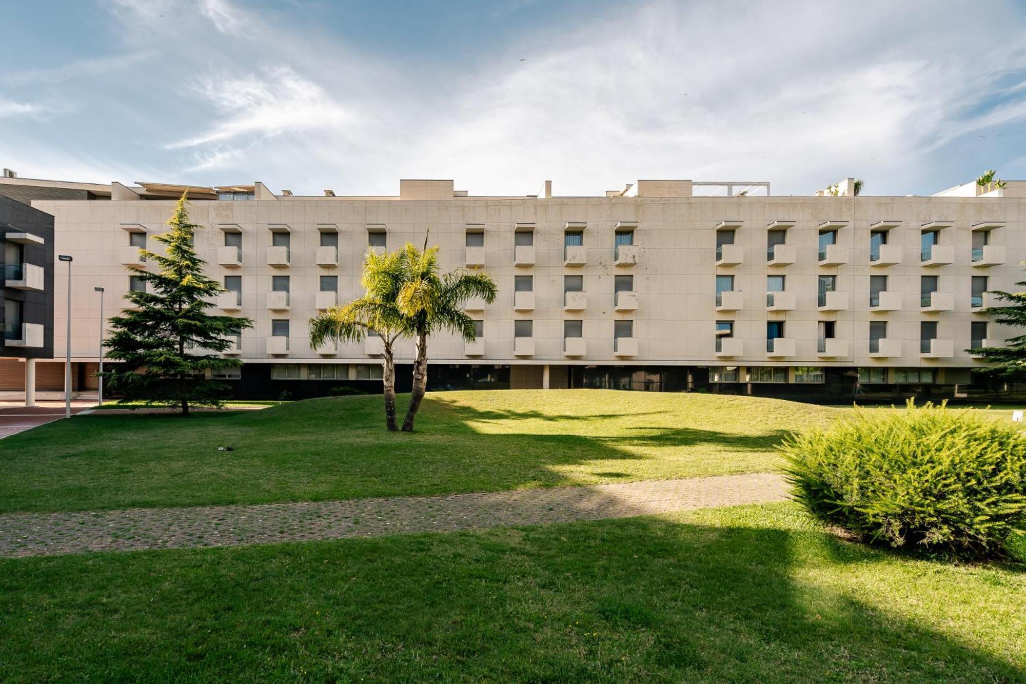 River Town View - Luxury Apartment With Jacuzzi On Terrace Βιάνα ντο Καστέλο Εξωτερικό φωτογραφία